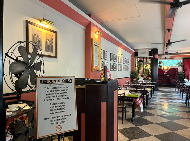 Residents Onlyの注意書き