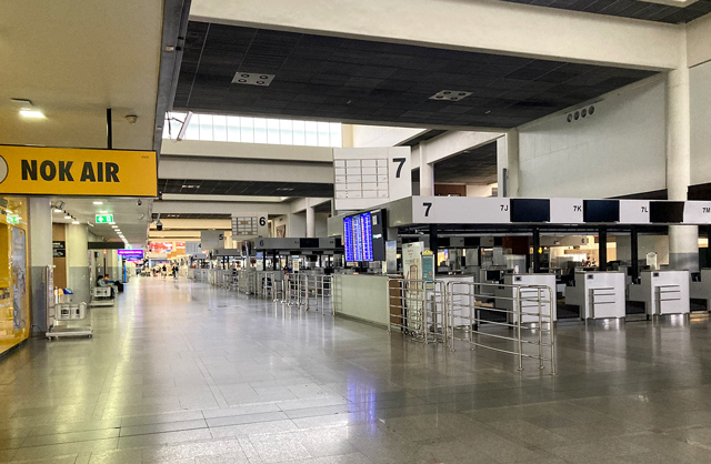 閑散とするドンムアン空港の国際線ターミナル