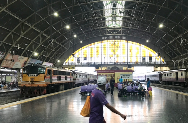 バンコクのフアランポーン駅