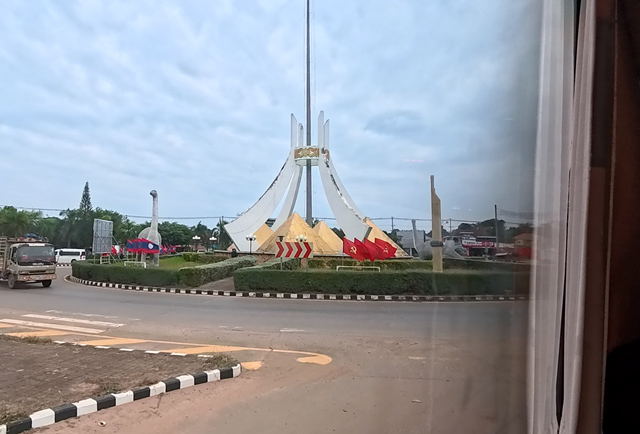 サワンナケートは恐⻯の化⽯でも有名