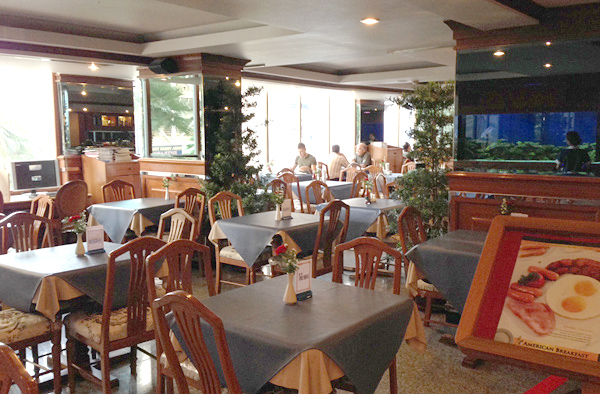 レストラン レストラン