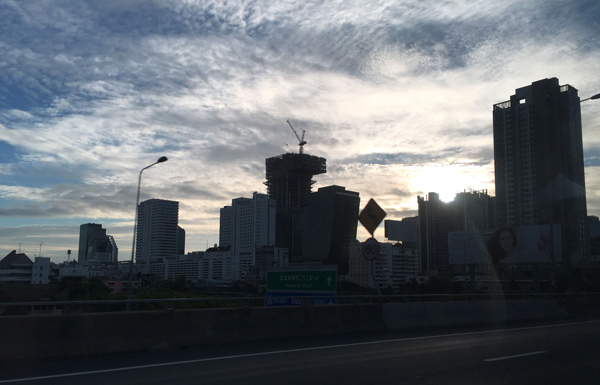 早朝のバンコク 早朝のバンコク